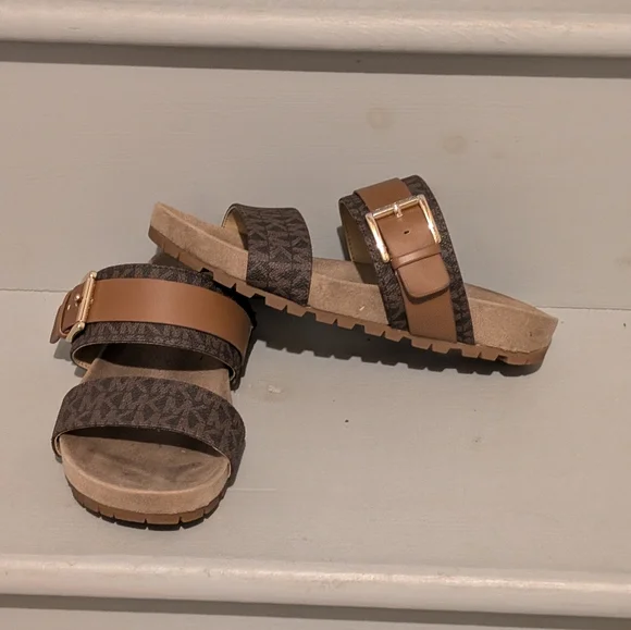 Michael Kors Sandals - Picture 6 of 7